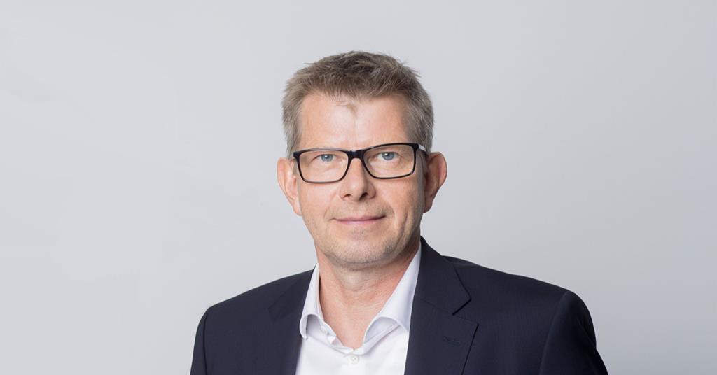 CEO Thorsten Dirks to leave Deutsche Glasfaser