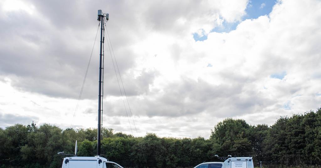 EE refreshes ESN fleet with Starlink connectivity | Network & Infra ...