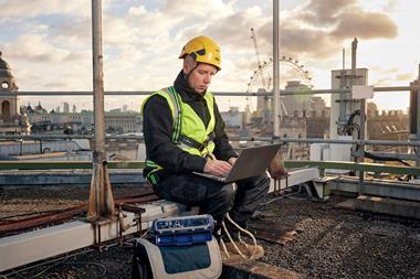 vfw241-nokia ericsson vodafonethree