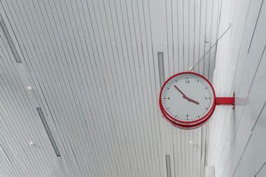 btw336-12-clock