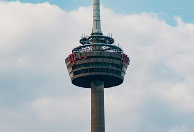 dtw148-peoplewatch