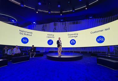 tfw201-vmow small cells