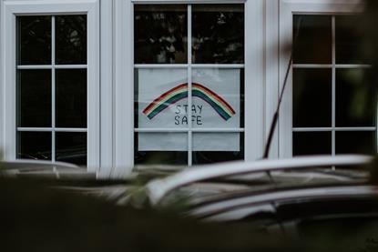 btw311-01a-rainbow