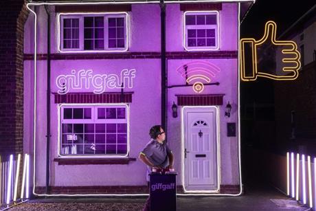 tfw206_giffgaff-ai