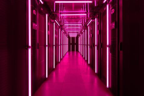 Deutsche Telekomwatch: re-platforming plans