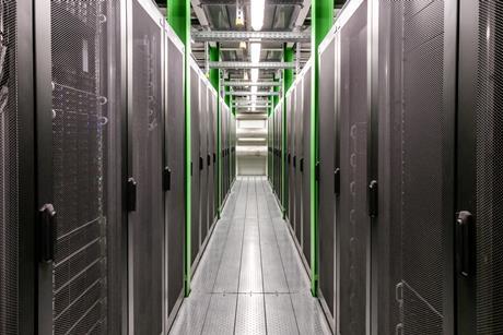 EC earmarks Greenland as AI infra base